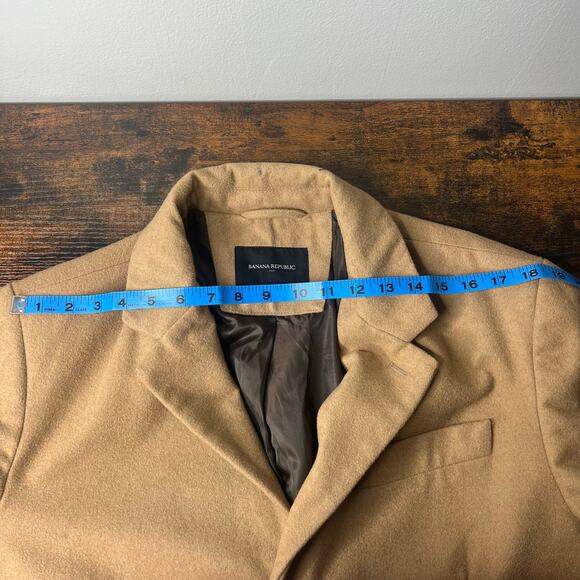 Banana Republic Men's Chesterfield Coat Sz L Camel Wool Blend Topcoat 3-Button - Picture 13 of 16